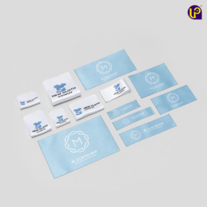 ÉTIQUETTE TISSU PERSONNALISÉE