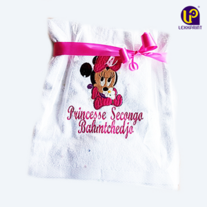 SERVIETTE BRODEE CHIC